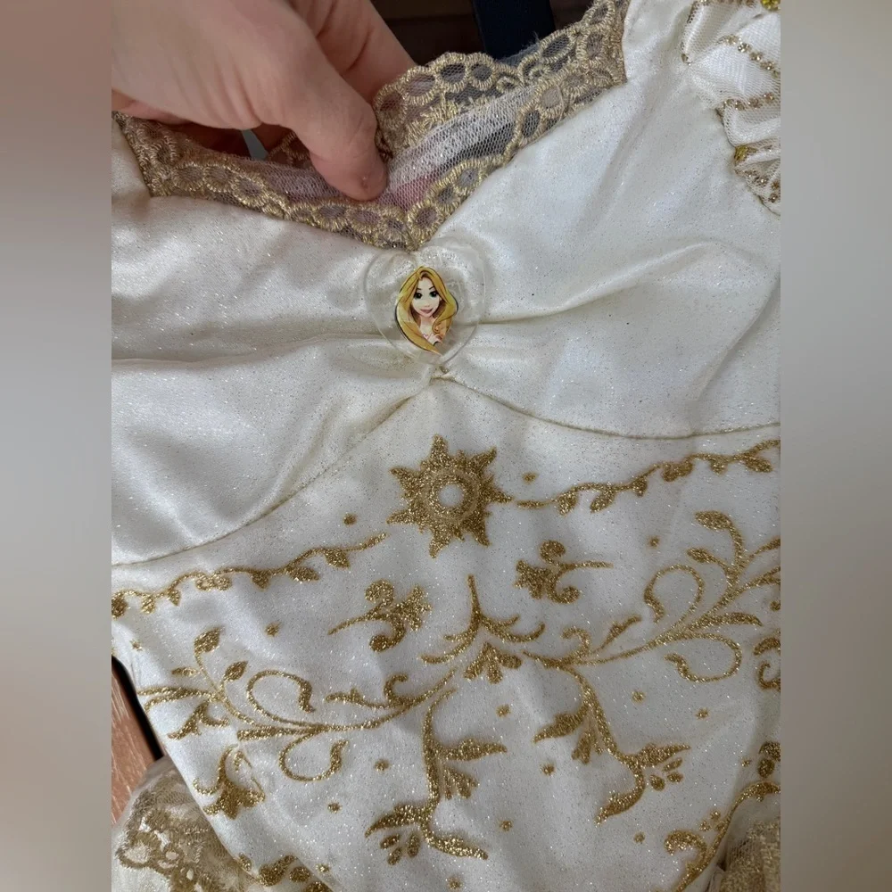 2012 Disney Store Tangled Ever After Rapunzel Wedding Dress Costume princess
